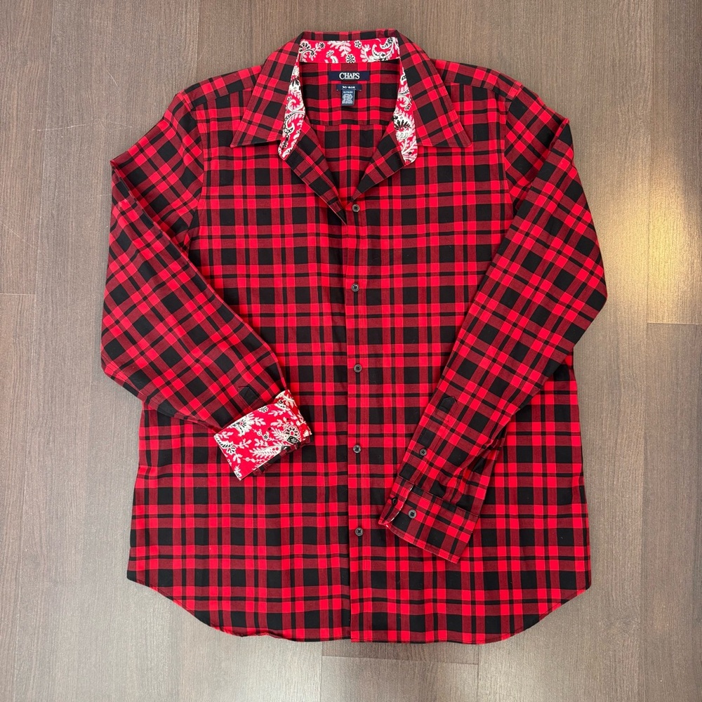 CHAPS women’s Red Plaid Shirt size XL
